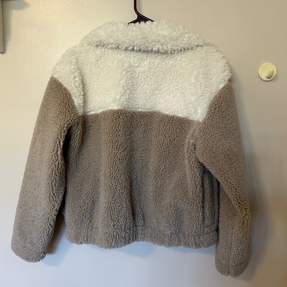NWOT Abercrombie & Fitch sherpa jacket - Picture 4 of 4